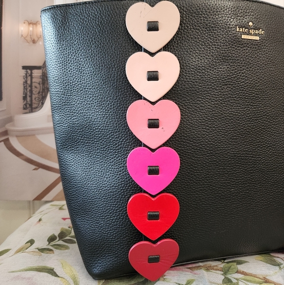 Authentic KATE SPADE Large Tote with HEART DETAIL - Picture 2 of 16
